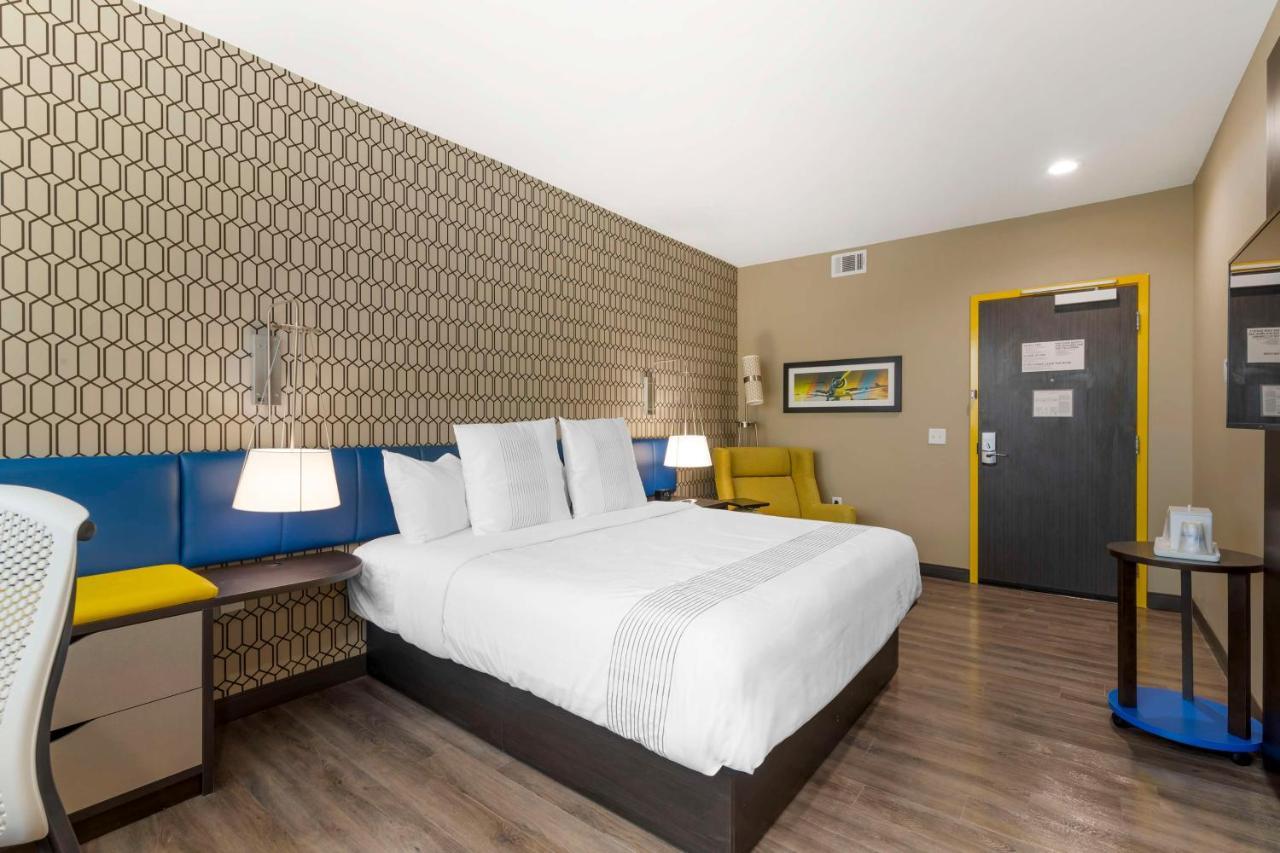 Glo Best Western Pooler - Savannah Airport Hotel Экстерьер фото