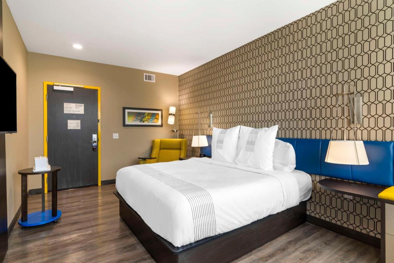 Glo Best Western Pooler - Savannah Airport Hotel Экстерьер фото