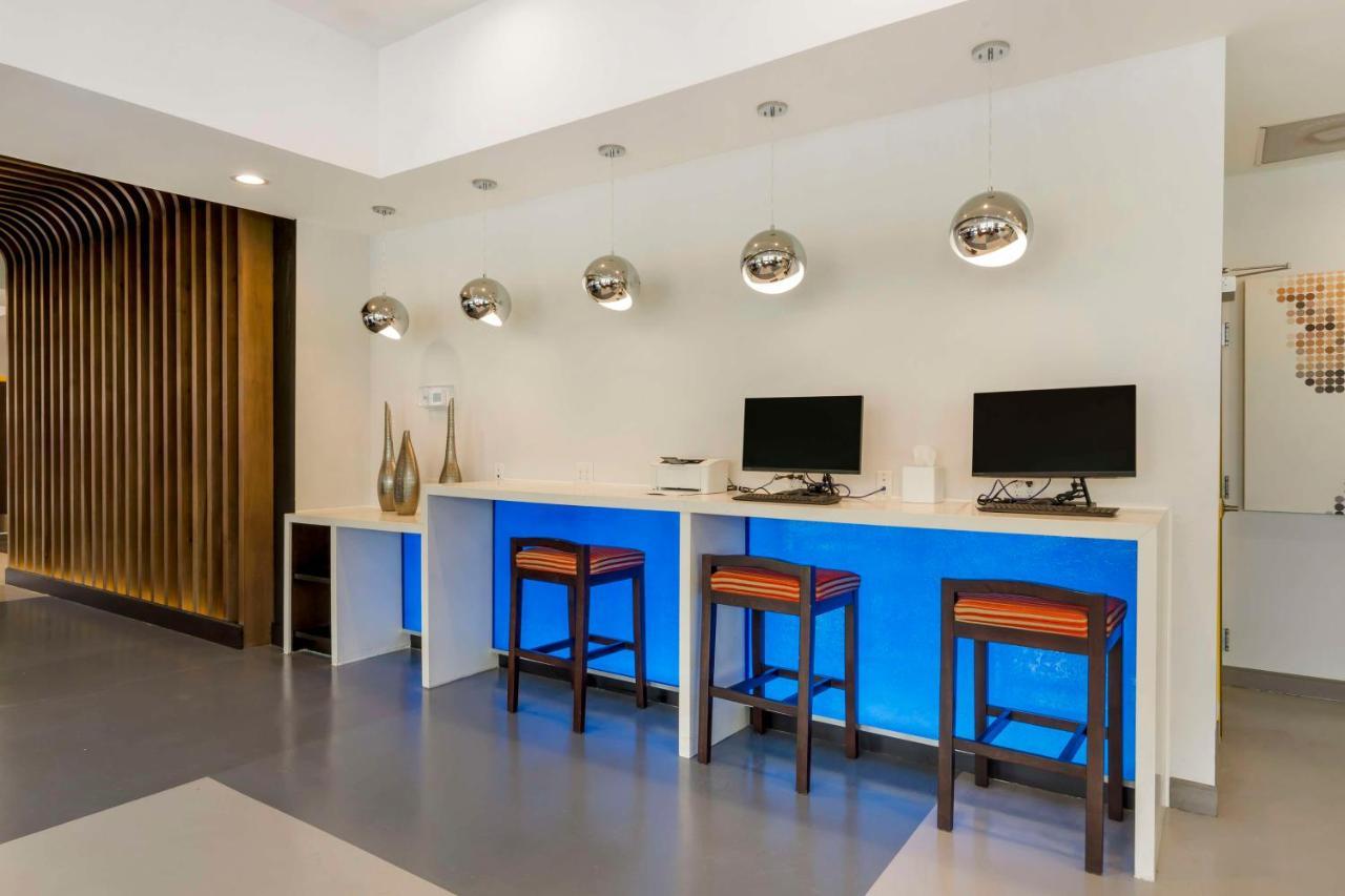 Glo Best Western Pooler - Savannah Airport Hotel Экстерьер фото