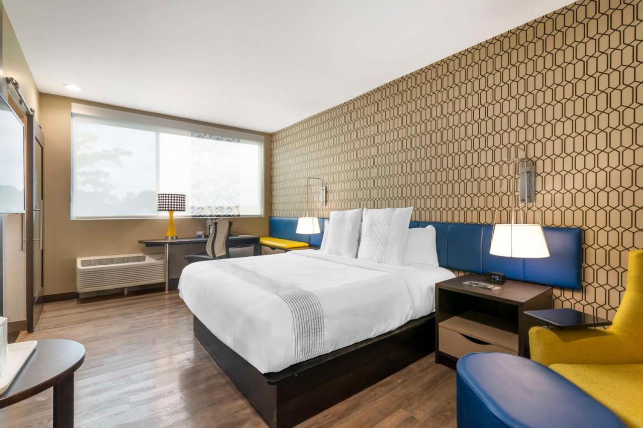 Glo Best Western Pooler - Savannah Airport Hotel Экстерьер фото