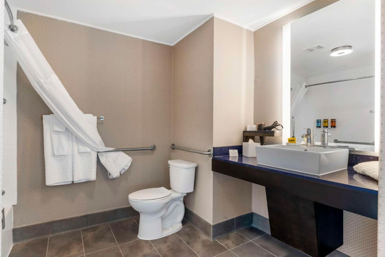Glo Best Western Pooler - Savannah Airport Hotel Экстерьер фото