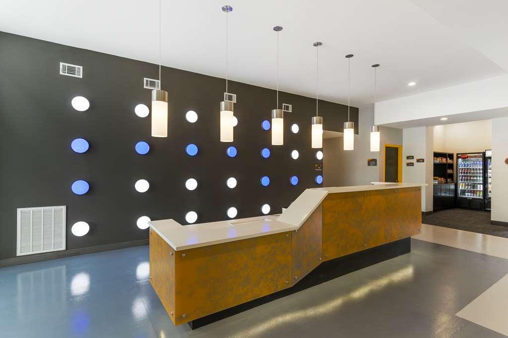 Glo Best Western Pooler - Savannah Airport Hotel Экстерьер фото